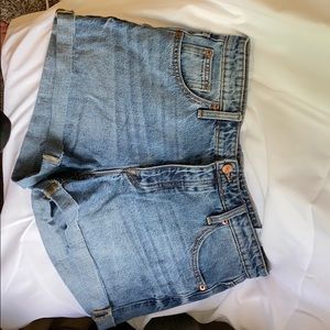 Gap jean shorts women’s